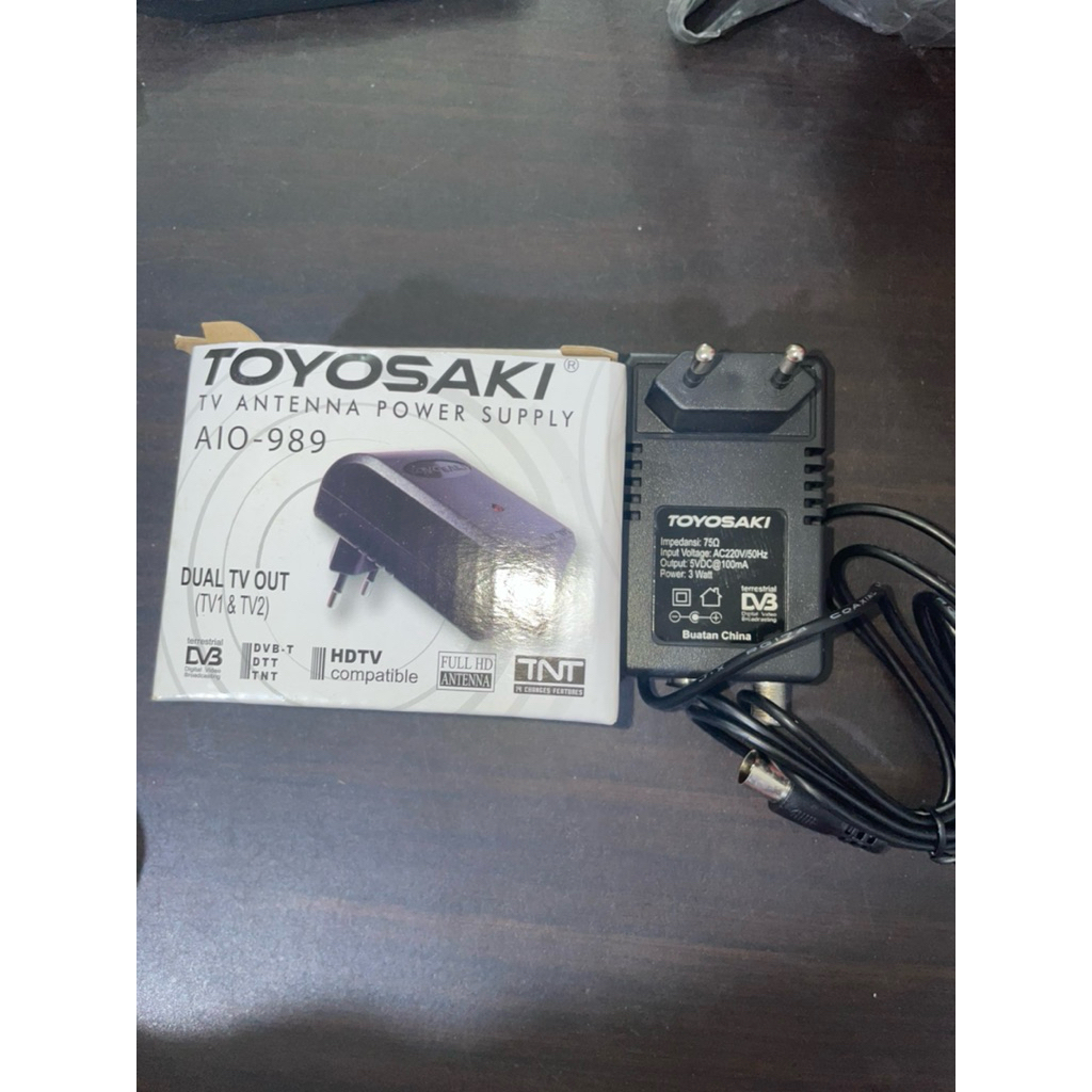 Adaptor Antena Toyosaki Digital AIO-989 (Adaptor saja)Merk TOYOSAKI
