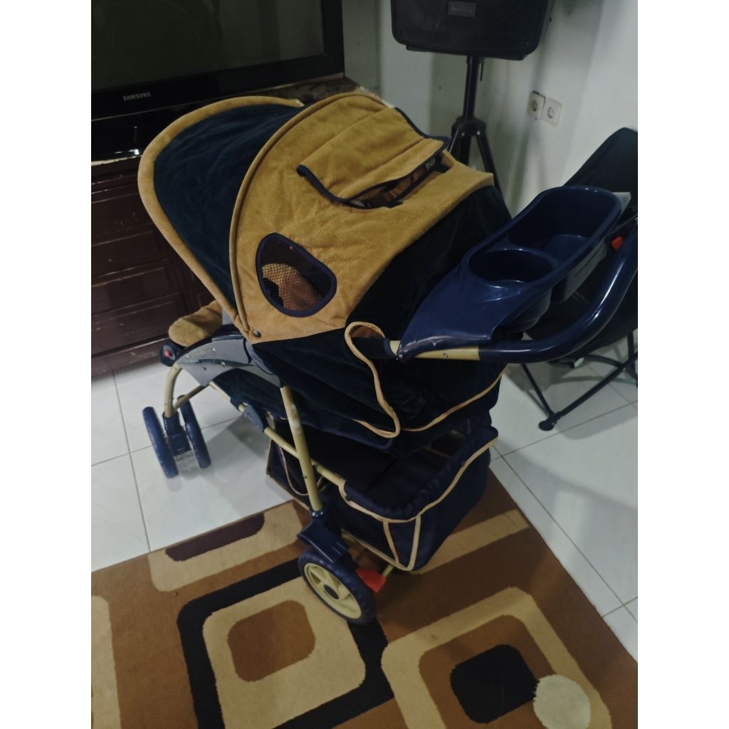 Stroller  Eddie Bauer