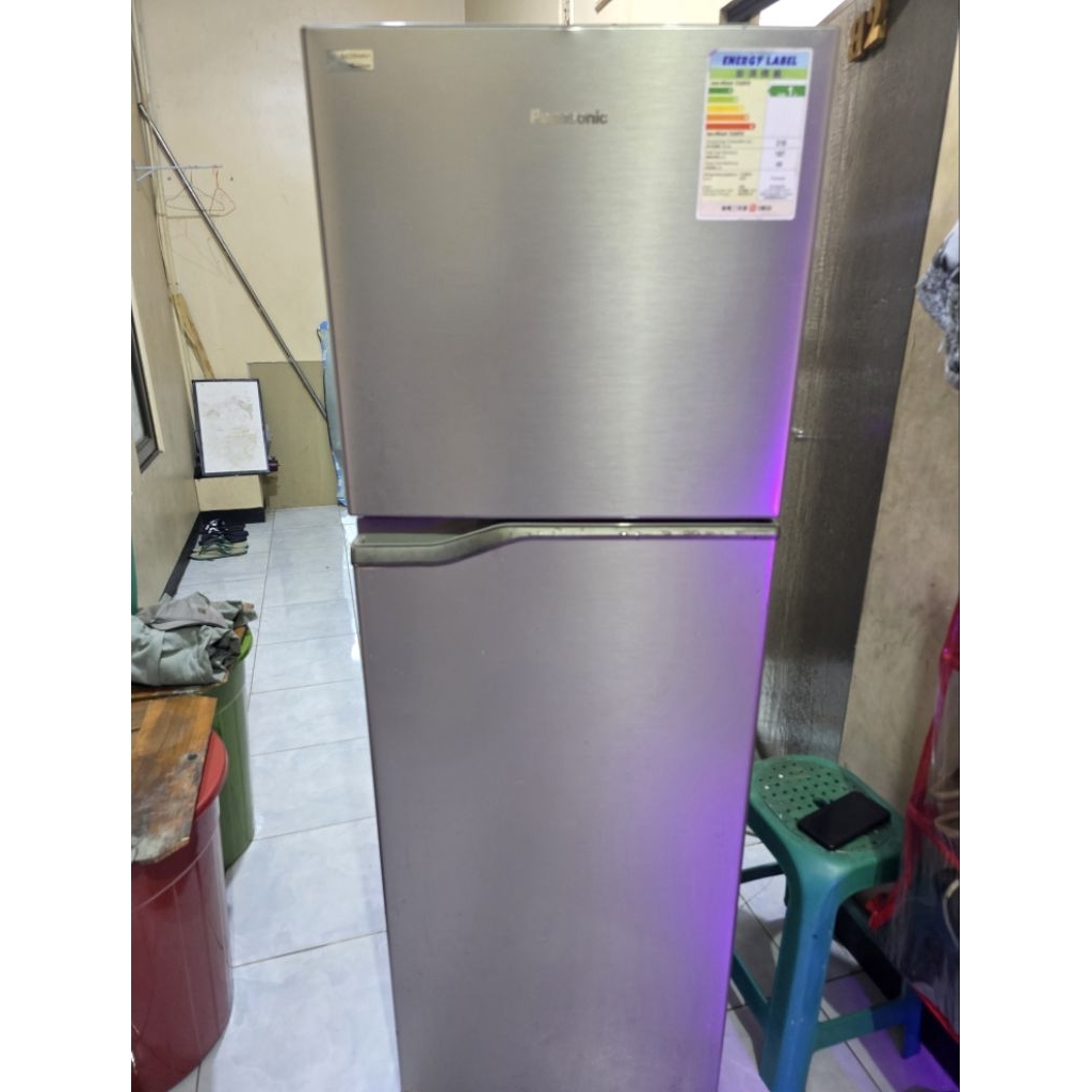 kulkas 2 pintu panasonic inverter