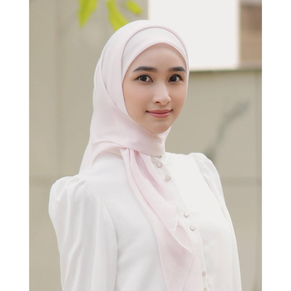 Hijab Segi Empat Paris Jepang Napocut Asli Tegak Anti Mleyot Premium Berkualitas