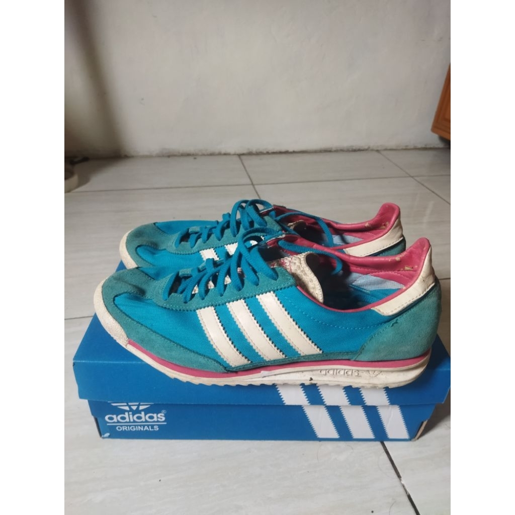 Adidas sl72 baby blue
