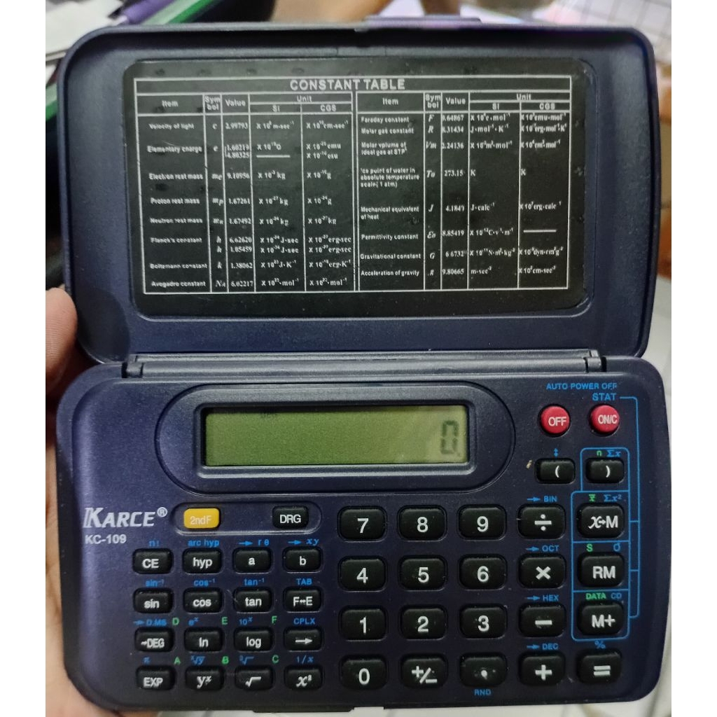 Kalkulator scientific KARCE KC-109