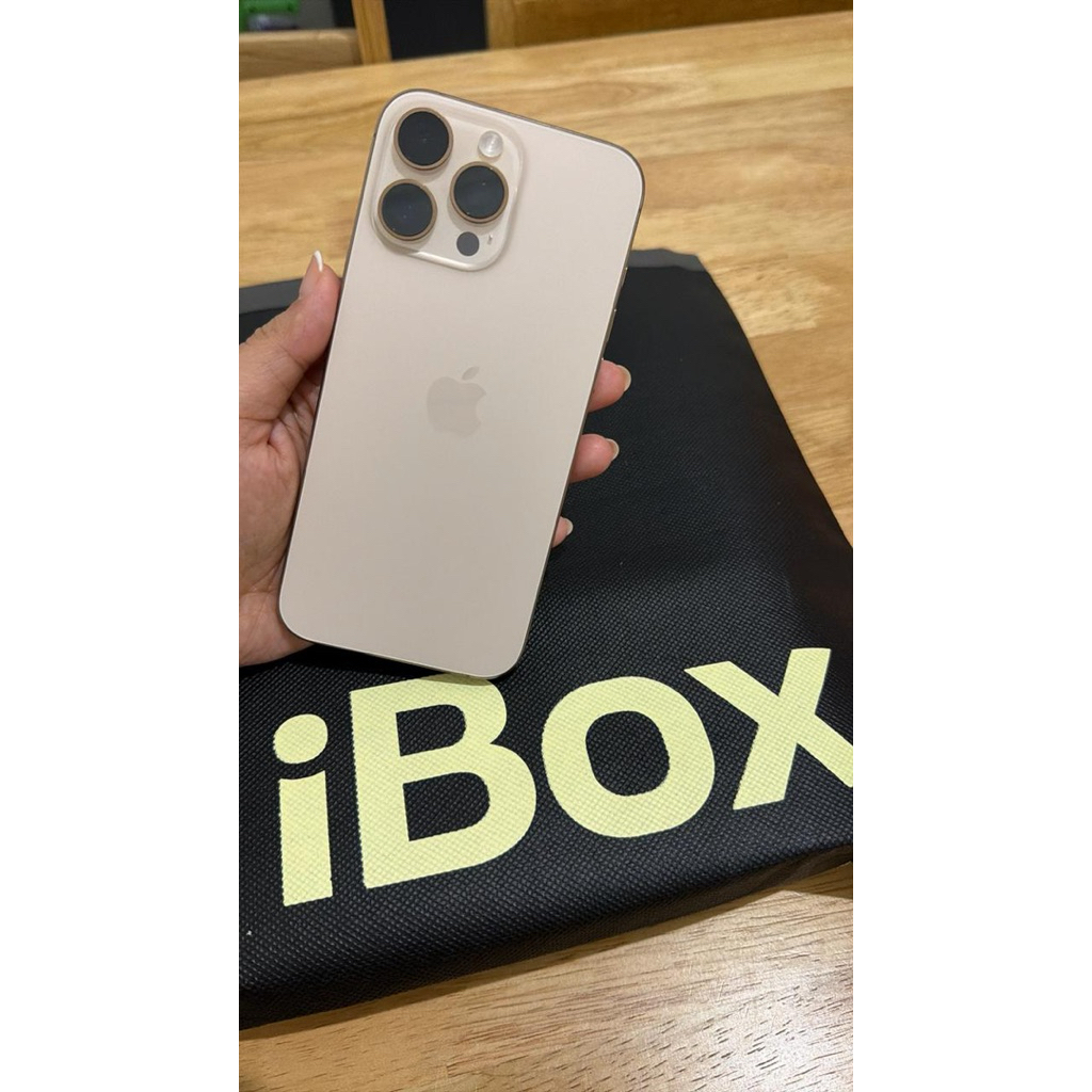 IPHONE 16 PRO MAX (second)