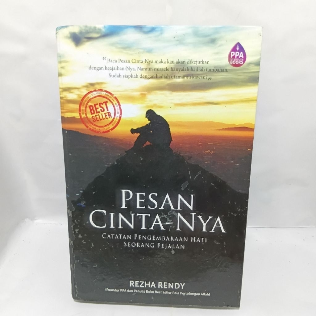 Buku Rezha Rendy PESAN CINTA-NYA Catatan Pengembaraan Hati Seorang Pejalan Bertanda Tangan Penulis