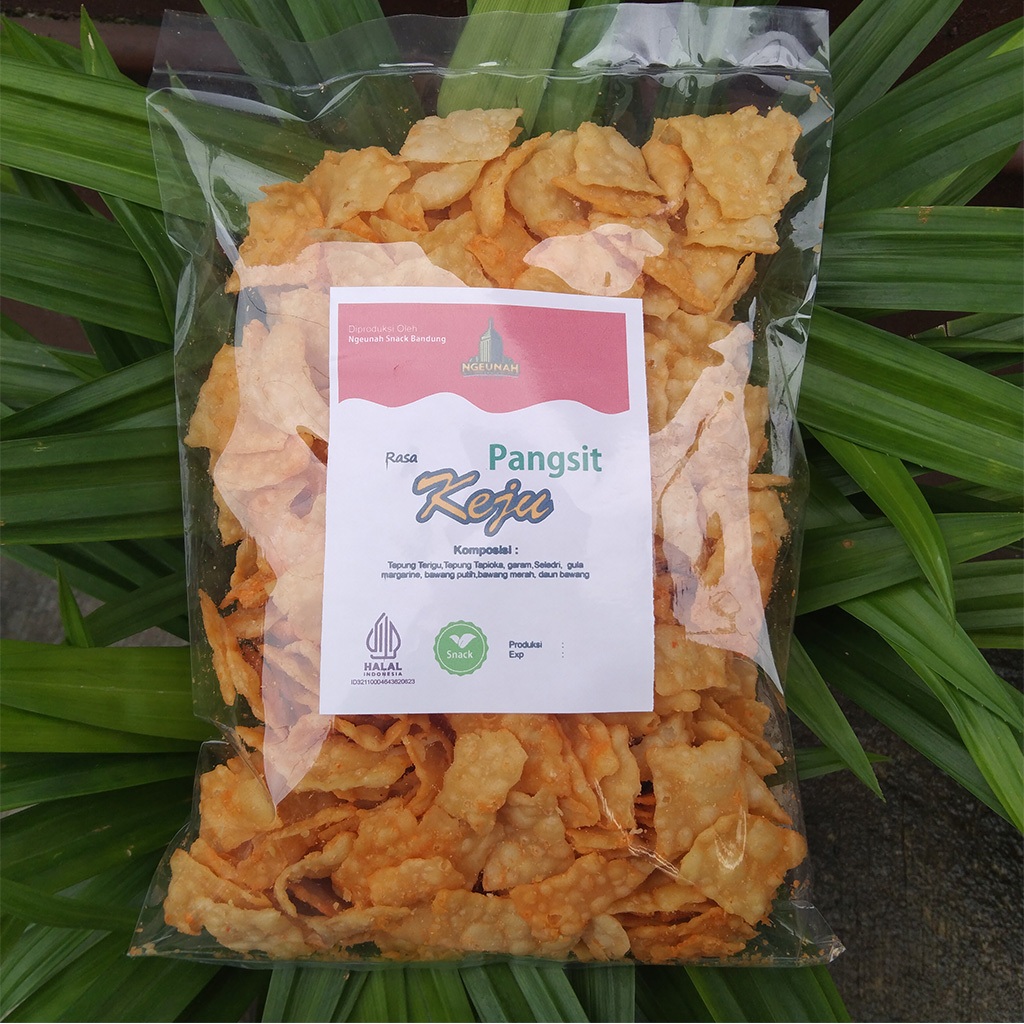 1kg Kripik Pangsit Renyah Gurih  - Rasa Keju Tabur
