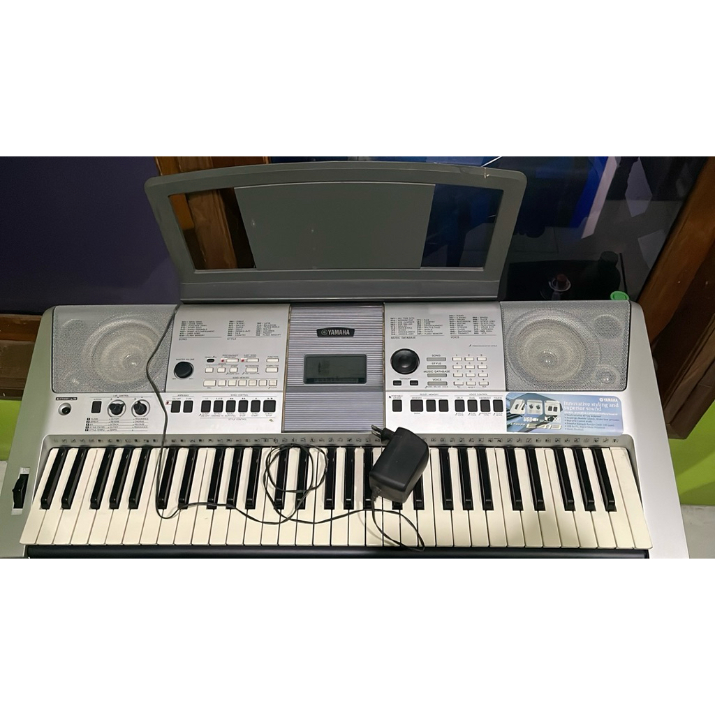Yamaha Keyboard PSR E413