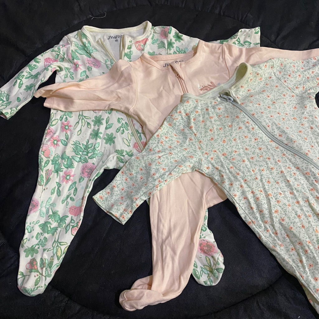 preloved sleepsuit juniors