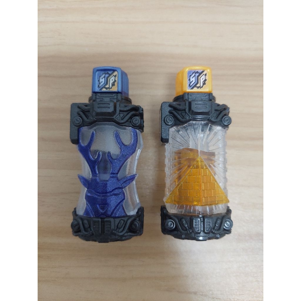 DX Full Bottle Kamen Rider Build Original Bandai