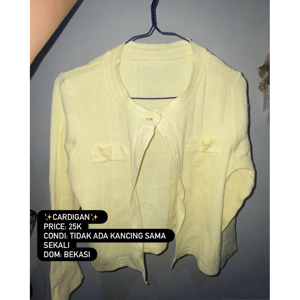 cardigan kuning