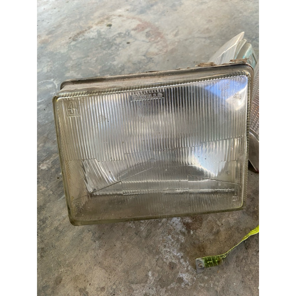 headlamp fiat uno 1 L