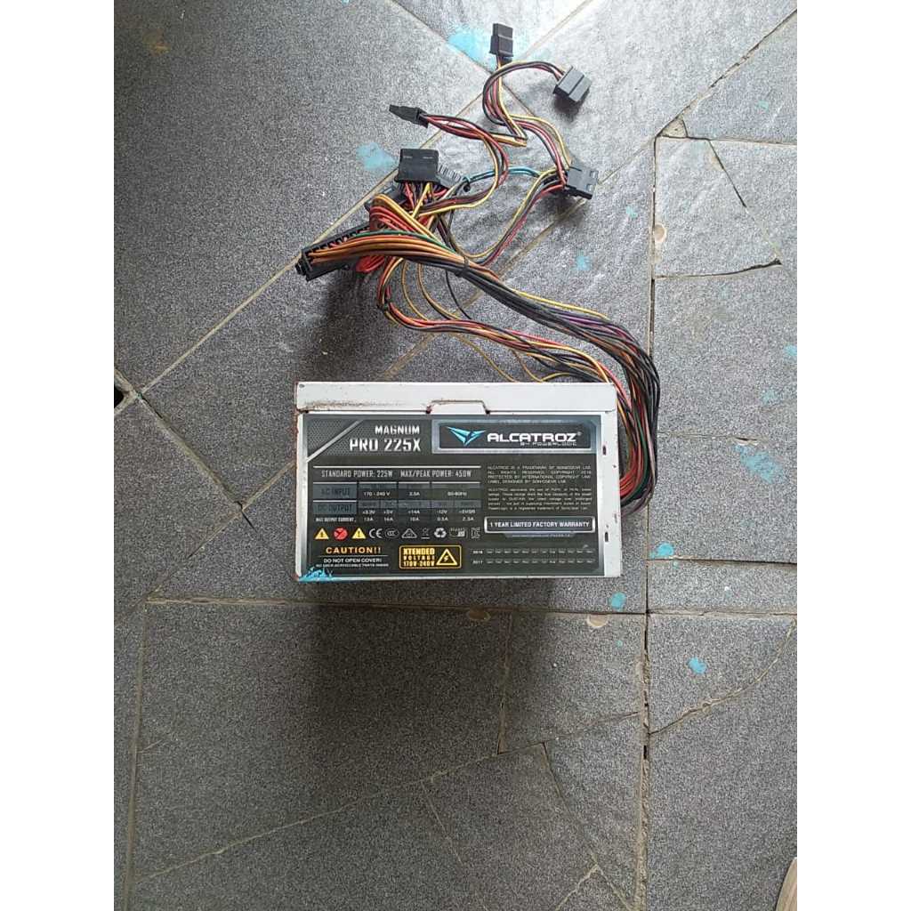 seken masih nyala  normal PSU POWER SUPLLY UNTUK PC CPU  DESKTOP PSU MERK ALCATROZ SPEK LIAT AJA GAM