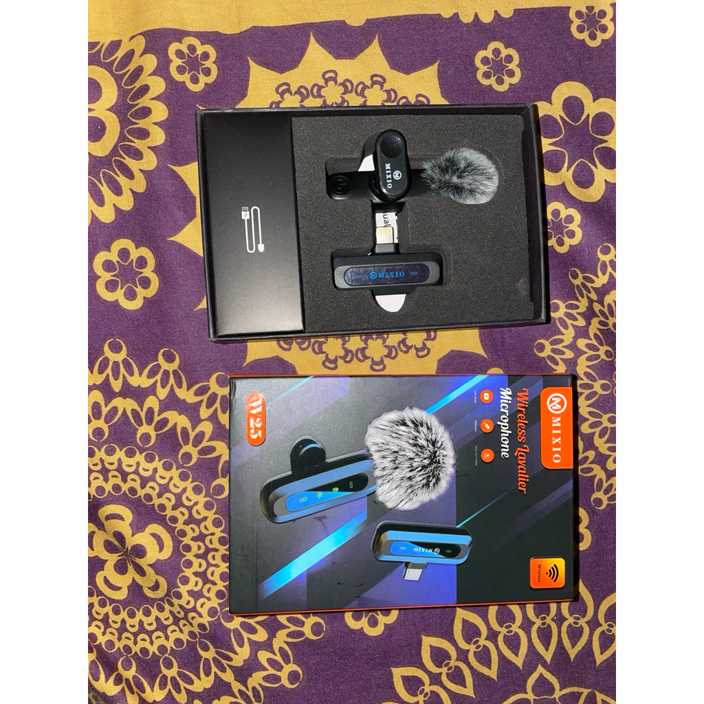 MIXIO W26 Wireless Microphone IOS Mic Wireless Clip on