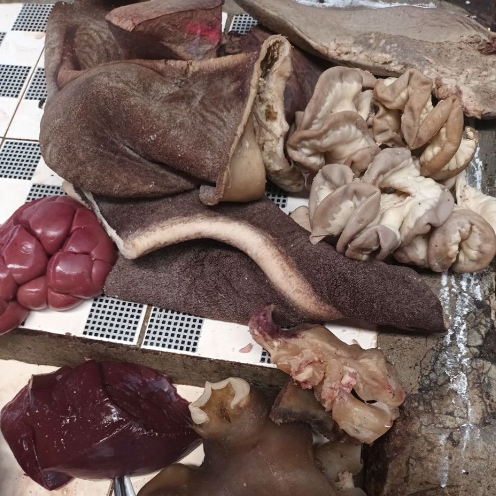 Jeroan Sapi Komplit