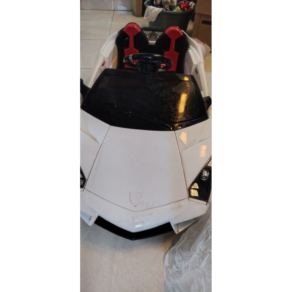 mainan mobil mobilan aki