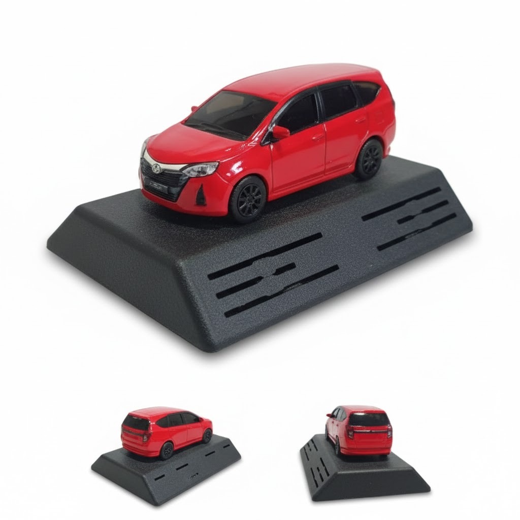 (Skala 1 : 45) Pajangan Interior Mobil Miniatur New Calya