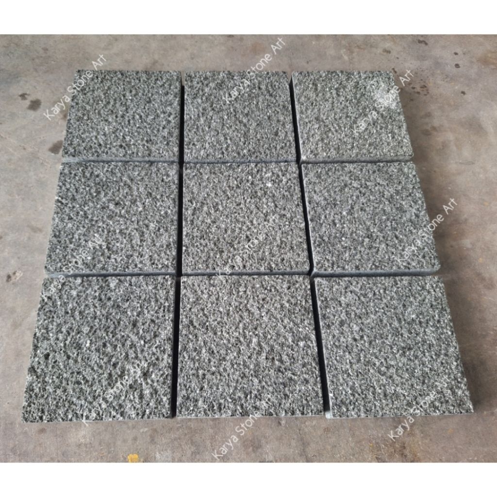 Batu Andesit Bush Hammer 10x10cm | Batu Alam Carport | Batu Andesit Carport