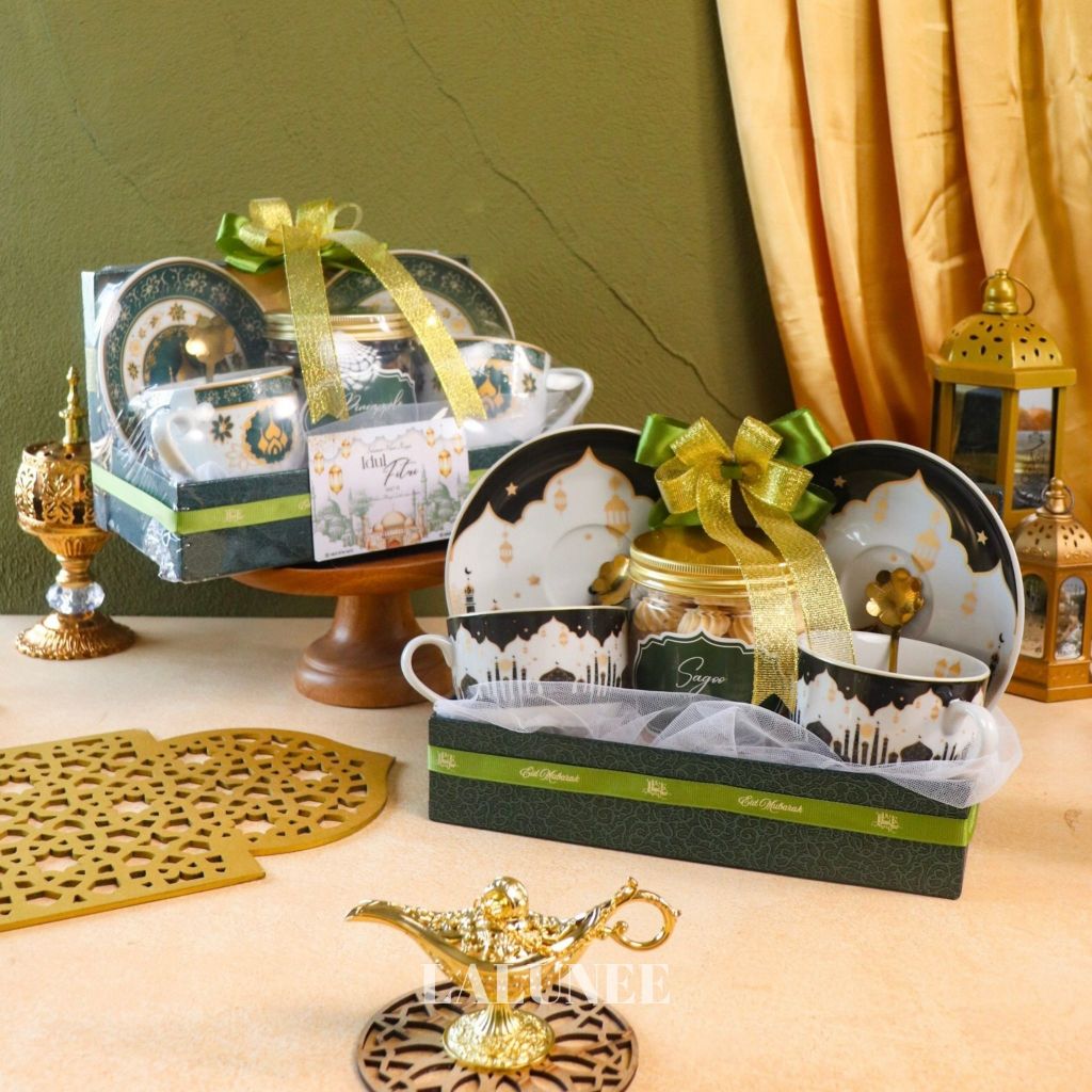 Parcel Lebaran Murah isi Cangkir Set dan Kue Kering Kurma - Hampers Ramadhan Paket Idul Fitri Unik
