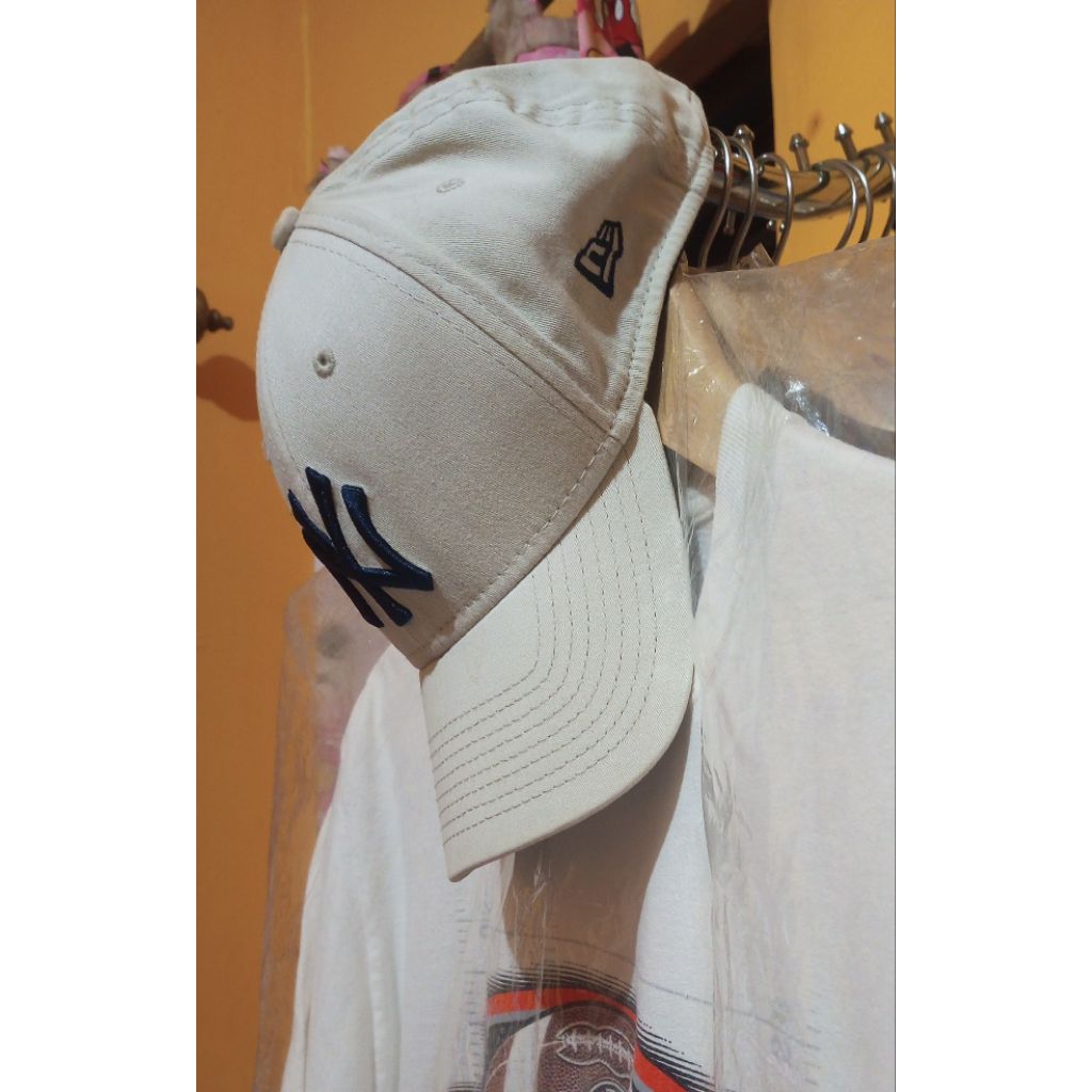 Topi New Era MLB fitted cap/built up