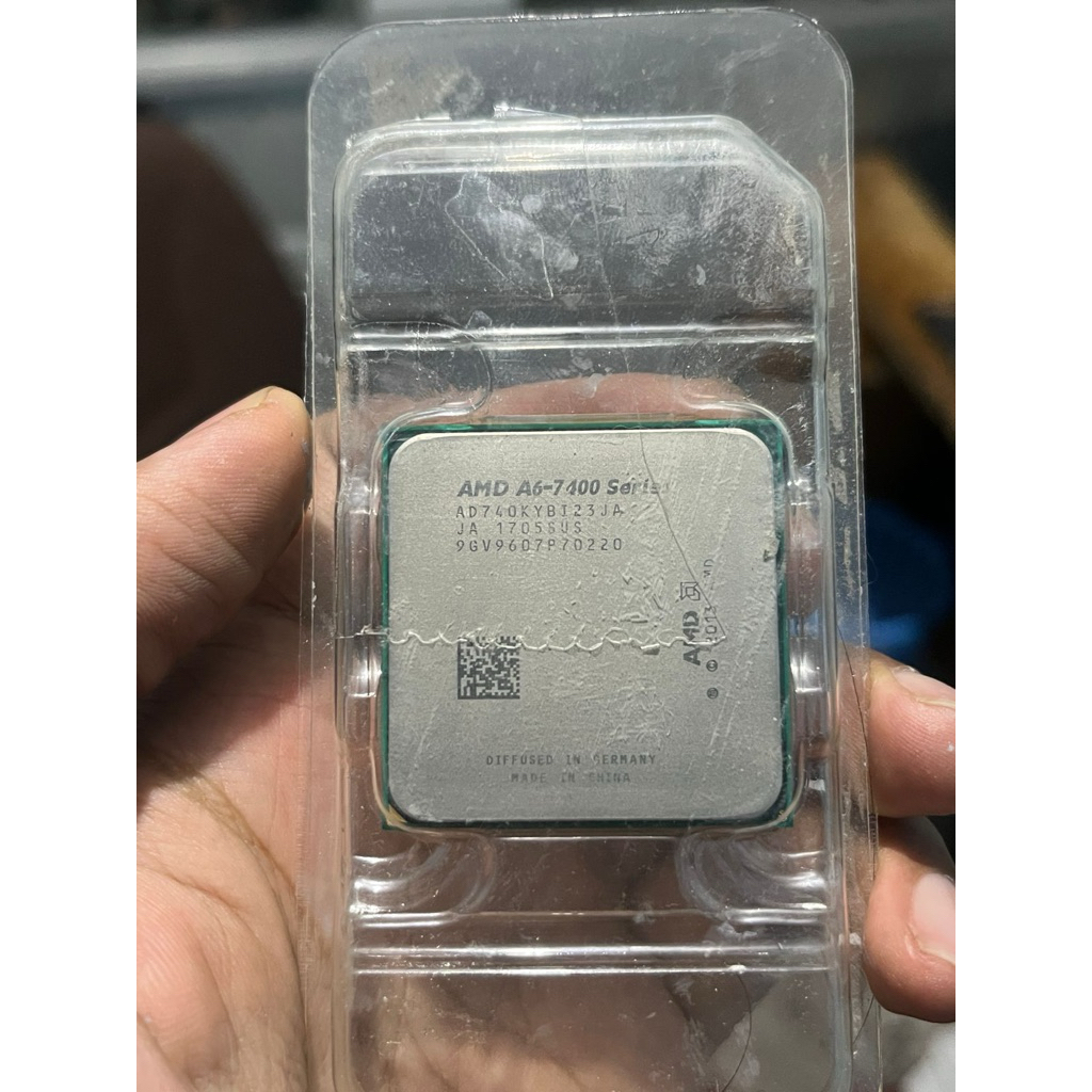 Prosesor amd a6-7400k fm2+