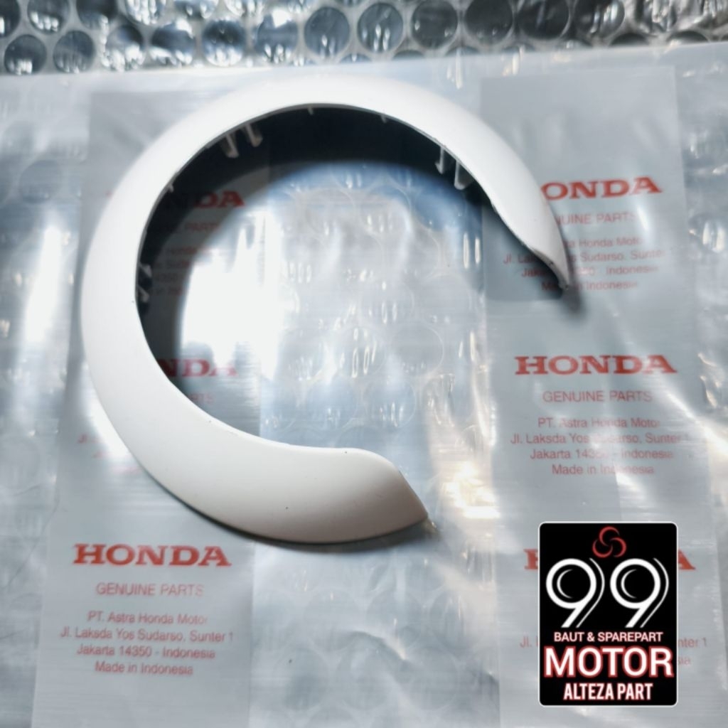 ORIGINAL COVER SPION HONDA SCOOPY DONAT NEW SCOOPY WARNA PUTIH GLOSSY