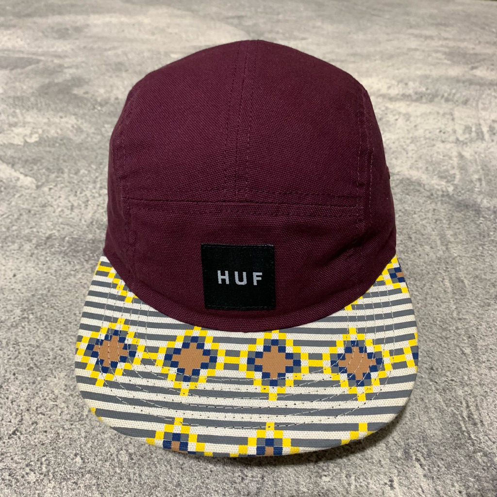 HUF Five Panel cap maroon