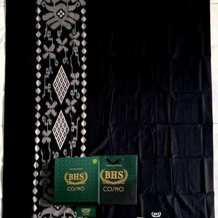 Sarung BHS Cosmo Gold Hitam Polos | Sarung BHS Gold Putih Polos