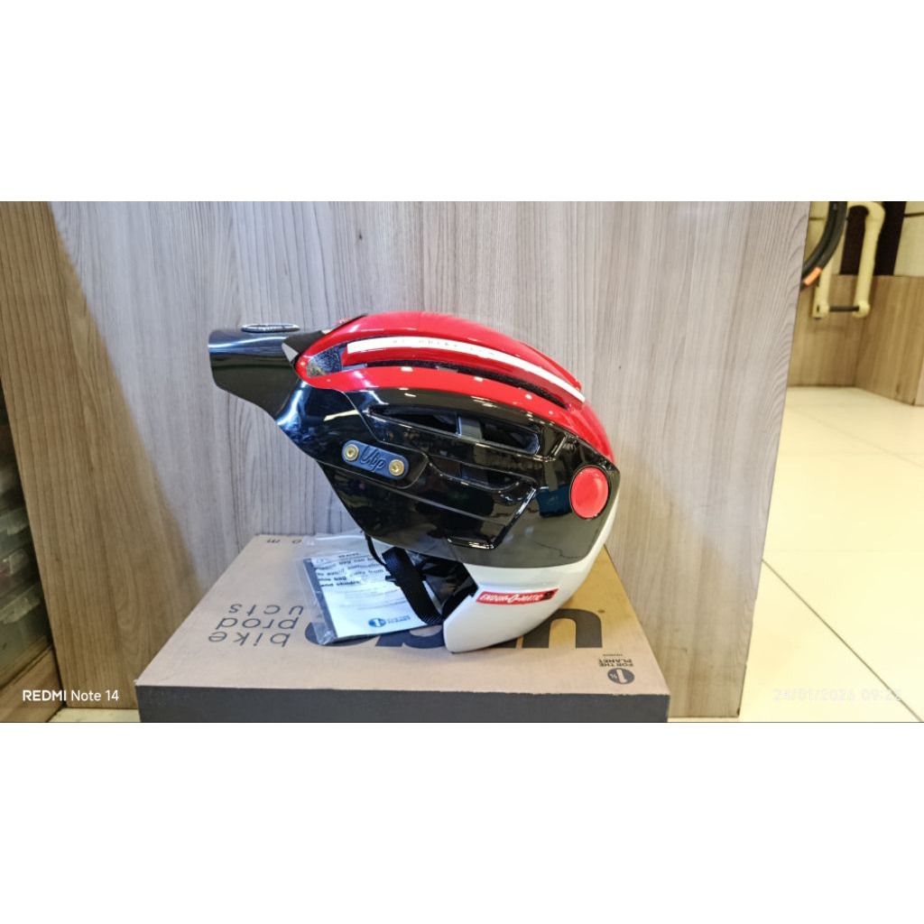 Helm urge enduro o matic 2 size L/XL (57-59cm ) Red Black White