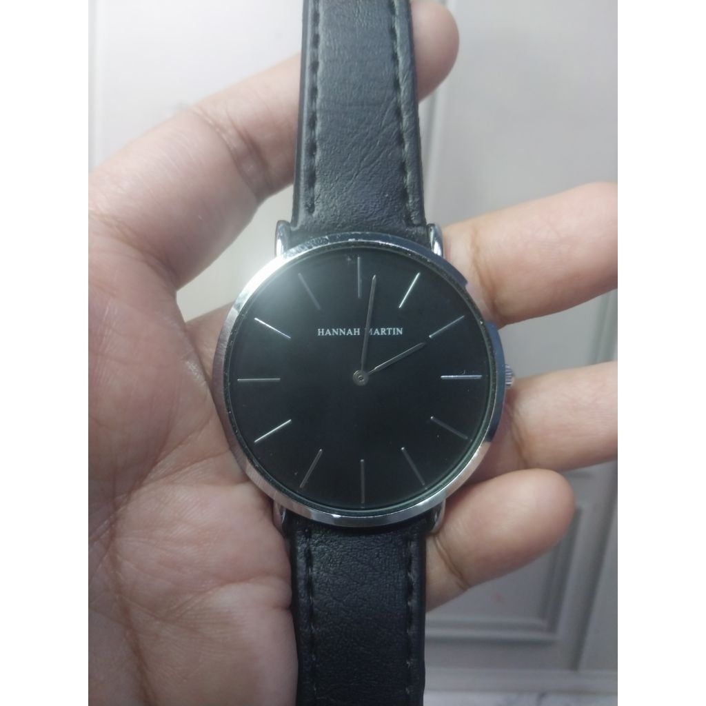 jam tangan by Hanna Martin