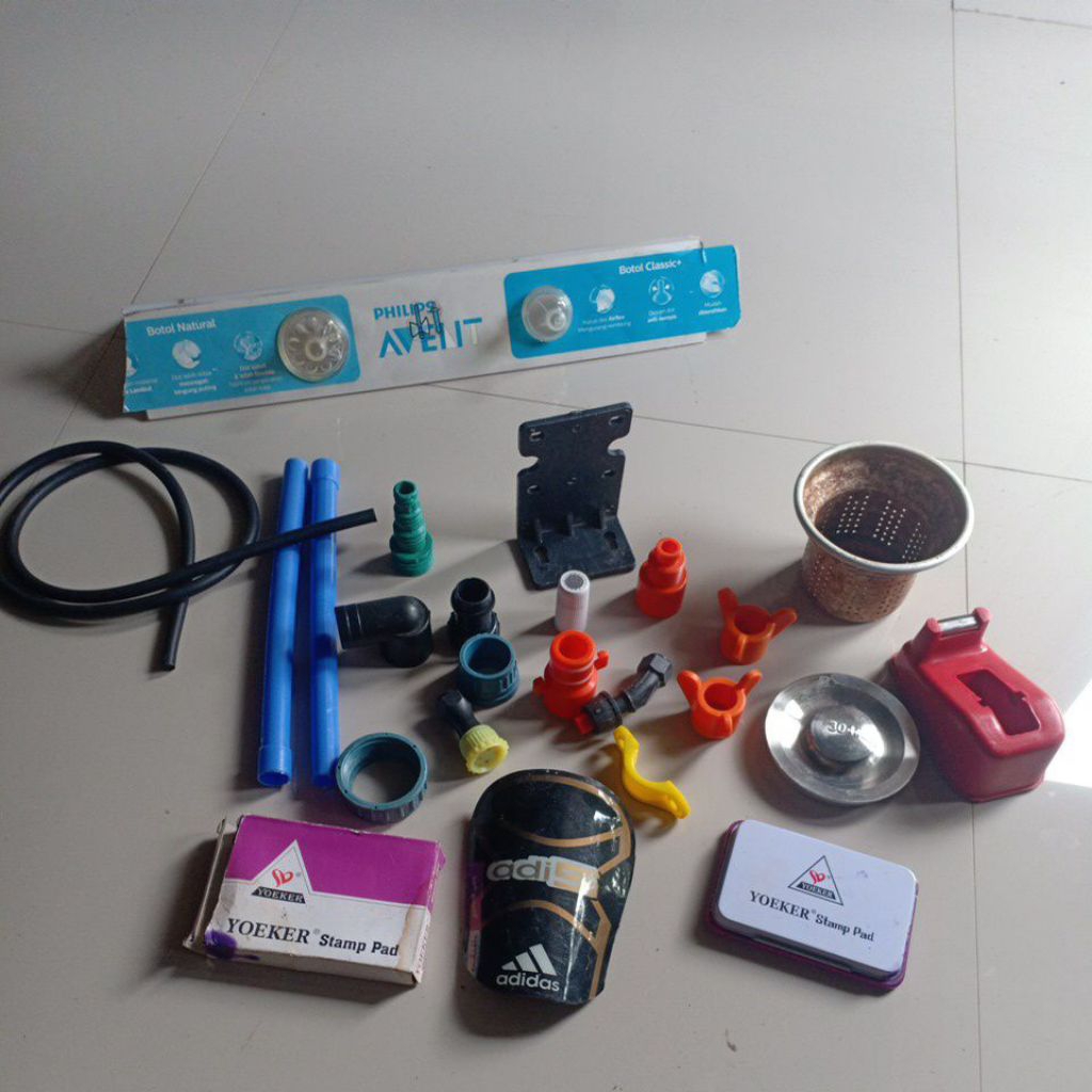barang asongan bekas pakai