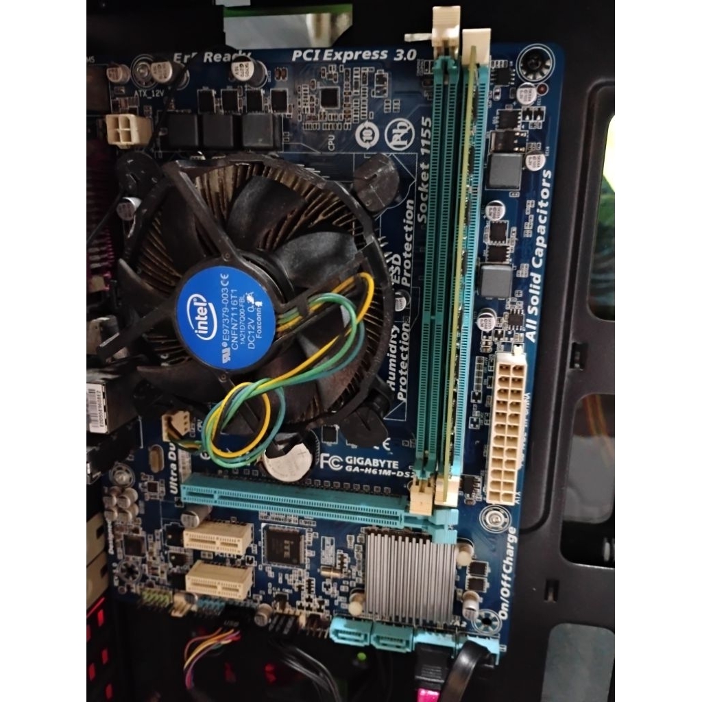 Paketan Mobo Prosesor dan Fan Core i3 seken ya