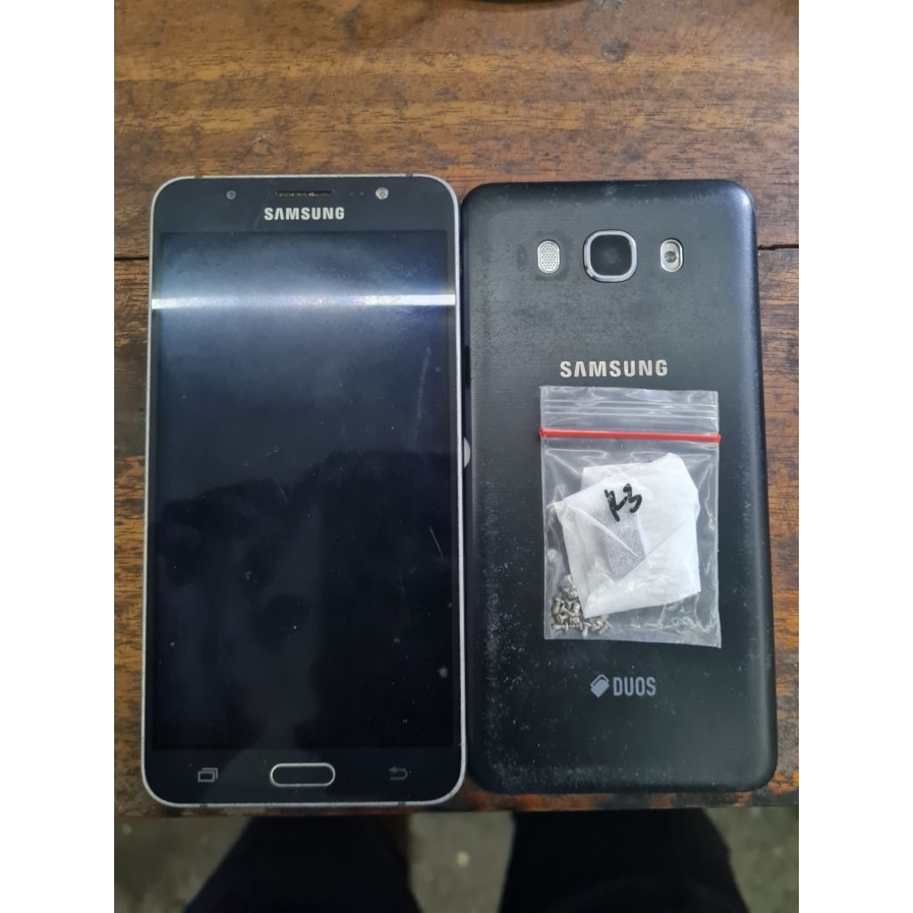 Lcd + Frame Copotan Samsung J710F (J7 2016)