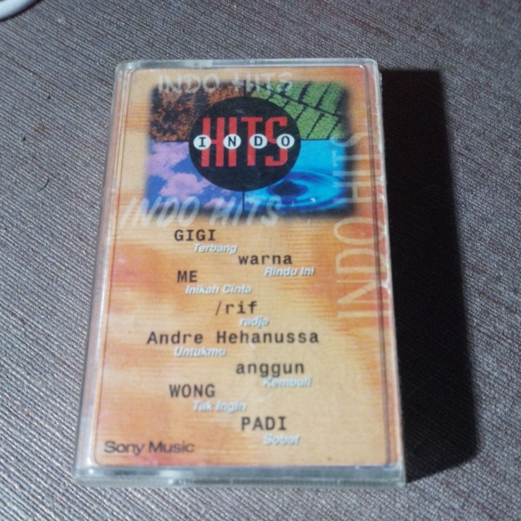kaset tape lagu campuran indonesia album "indo hits"