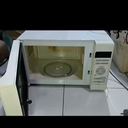 MICROWAVE LG SECOND NEGOIN AJA