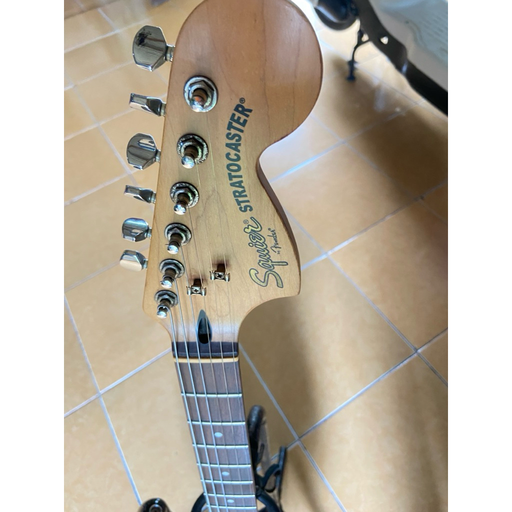 Squier Delux hotrail Stratocaster Original