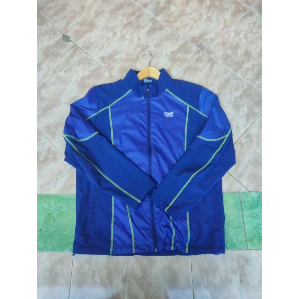 windbreaker everlast second brand