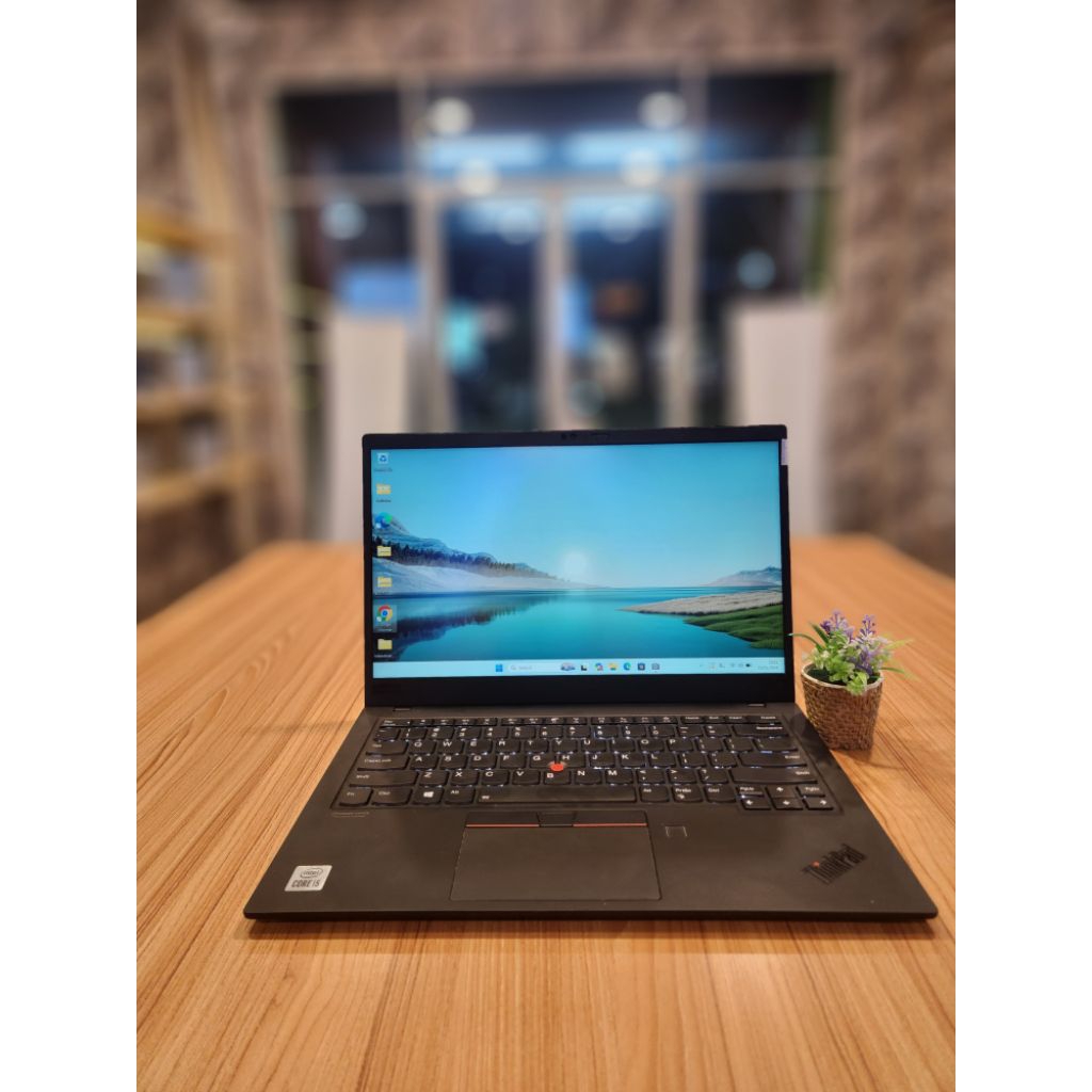 Laptop Thinkpad X1 CARBON TOUCHSCREEN CORE I5 GEN 10 BEKAS SECOND