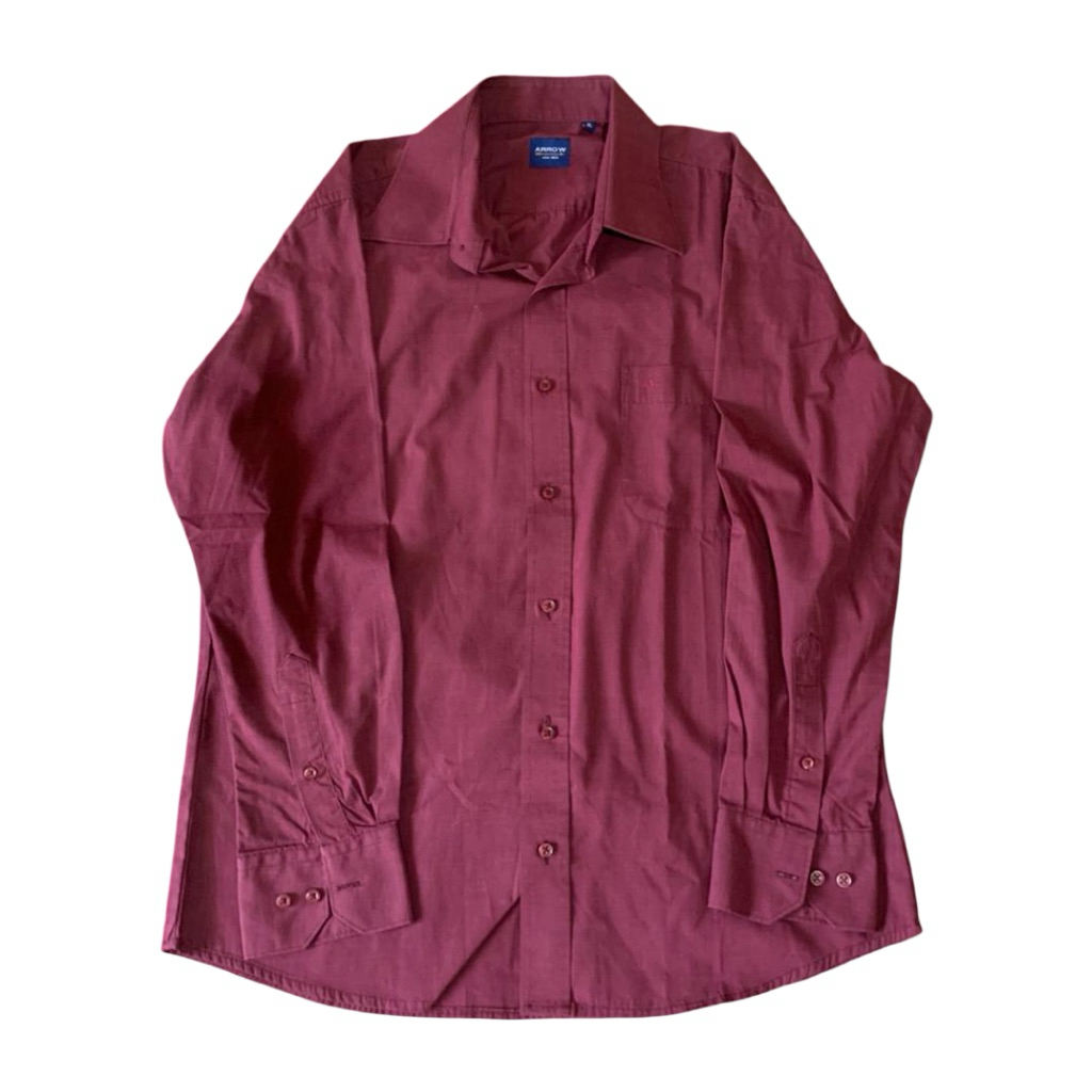 Arrow Kemeja Merah Marun