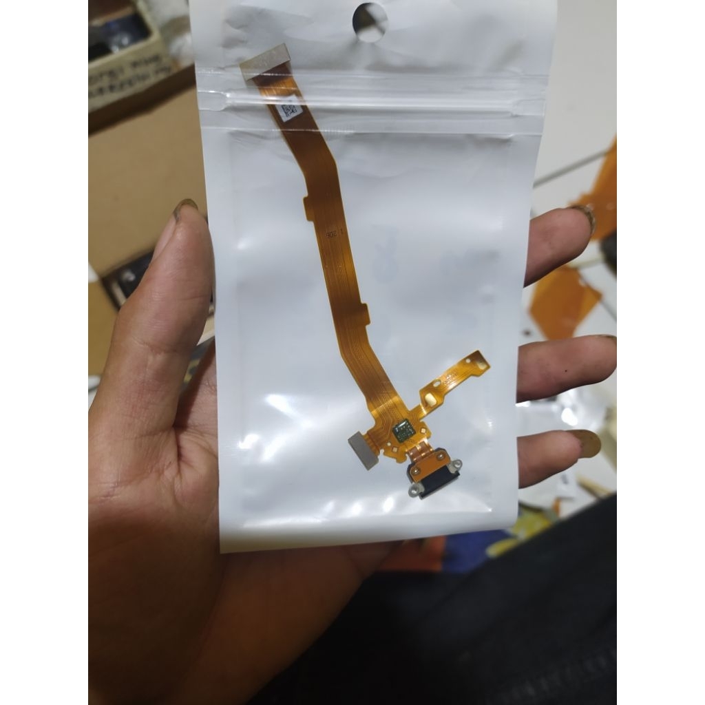 Flexible + konektor Cas Oppo A83 Original Cabutan Second