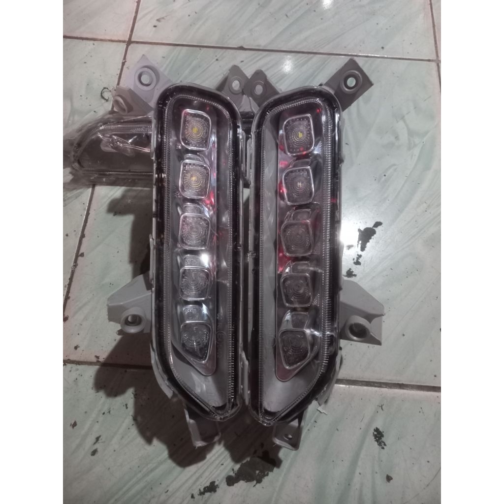 lampu DRL wuling almaz