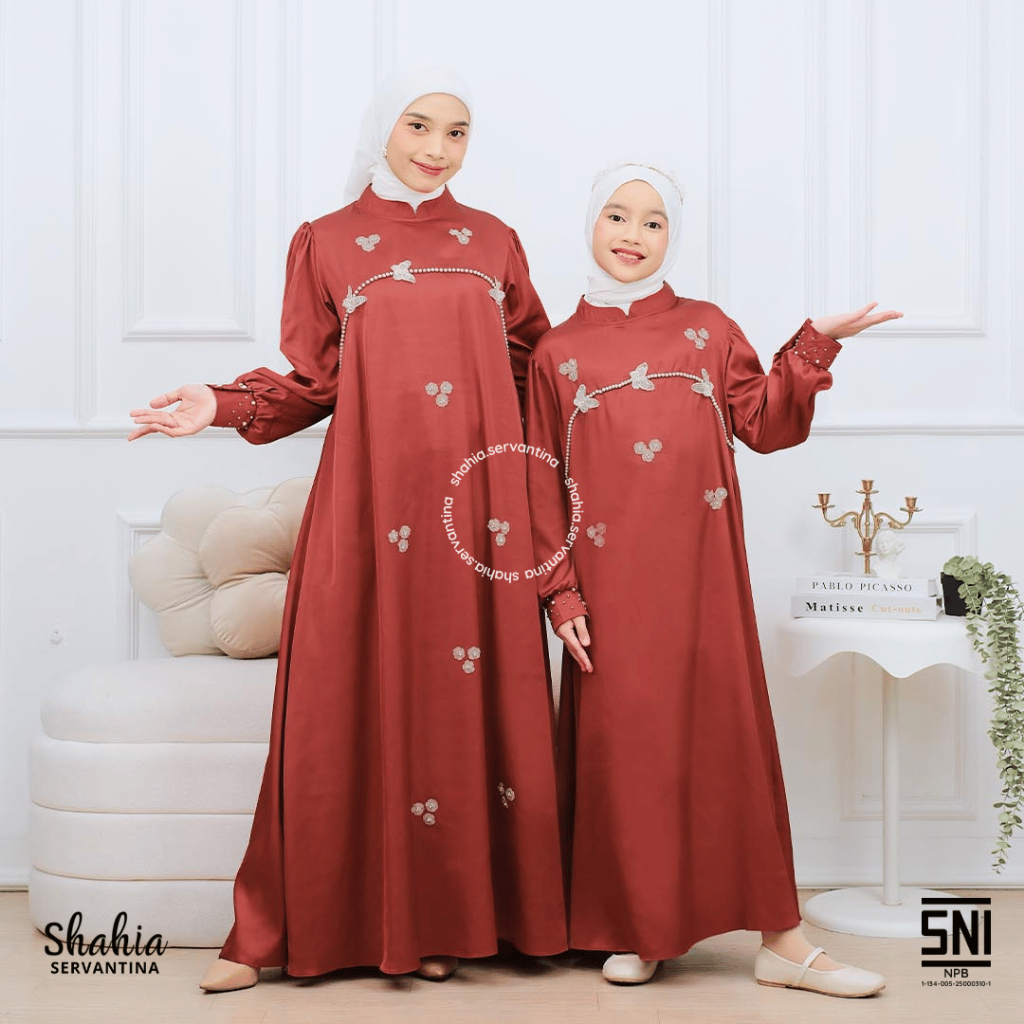 Shahia Servantina - Larisa Dress Satin Gamis Anak Perempuan Couple Mom & Kids