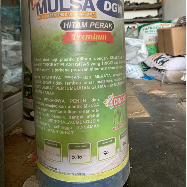 Lebar 100 CM Plastik Mulsa Hitam Perak Premium DGW 17 KG (670 Meter) Free Kaos