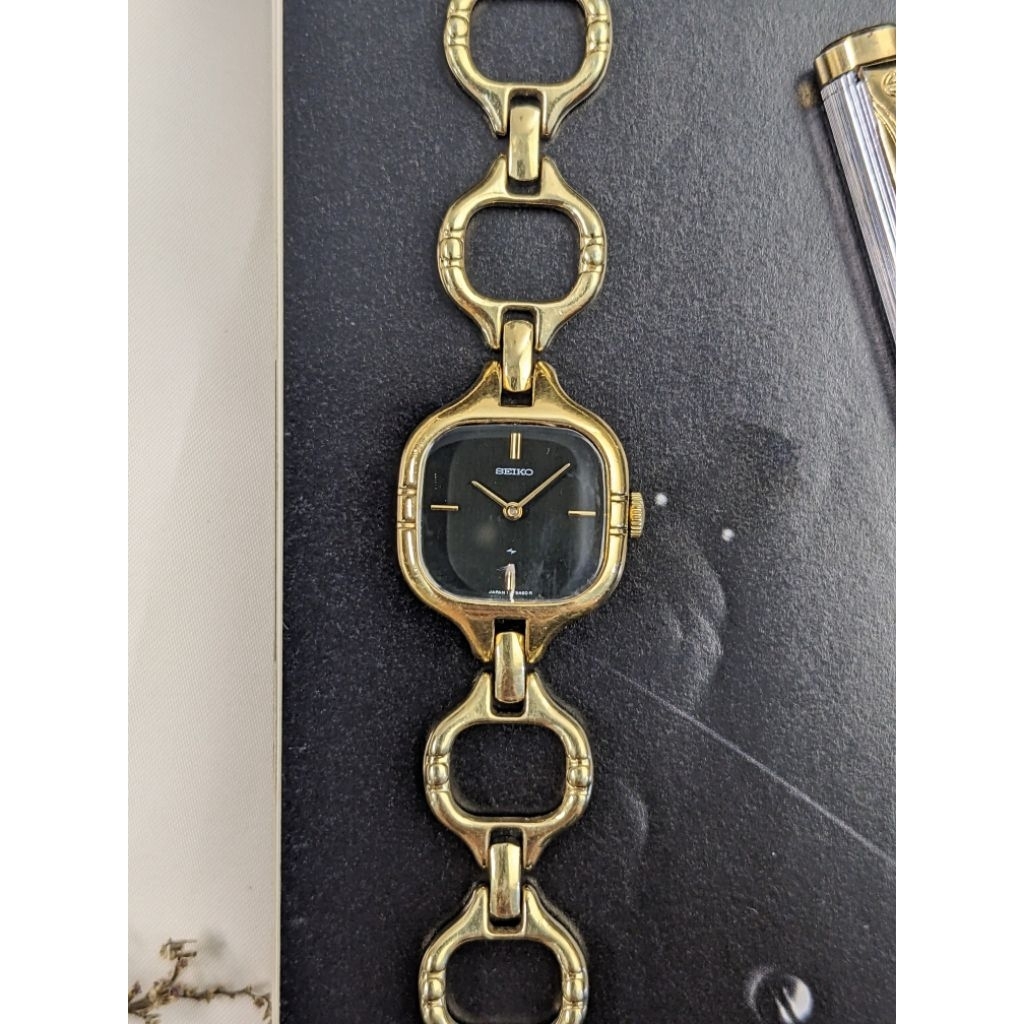 Seiko Vintage Black Dial Manual Winding, Fashion Ladies Watch