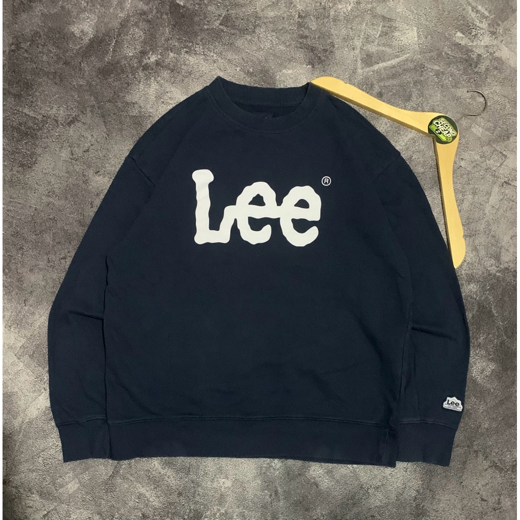 crewneck lee