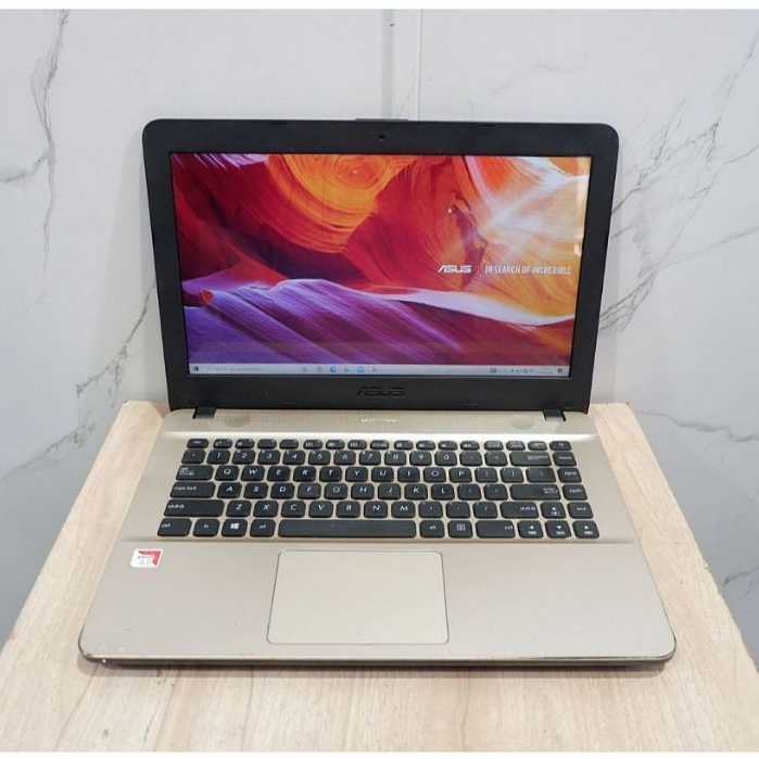 LAPTOP GAMING ASUS X441BA AMD A9 RAM 4 SSD 512GB WINDOWS 10