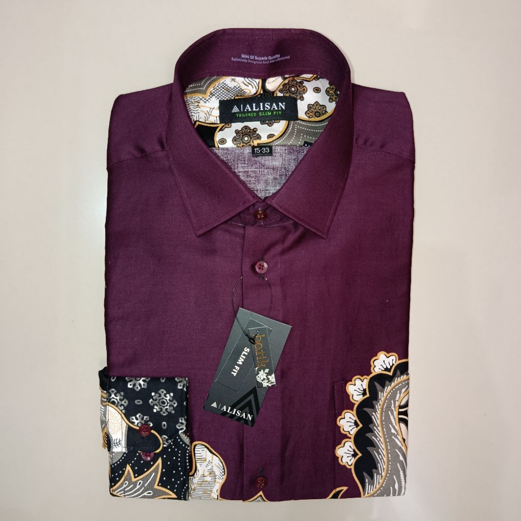 LENGAN PANJANG ALISAN Batik Printing Pria Motif Bunga Burgundy/Hitam Slimfit