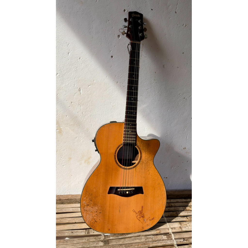 Gitar Elektrik Akustik Genta A-500-CE