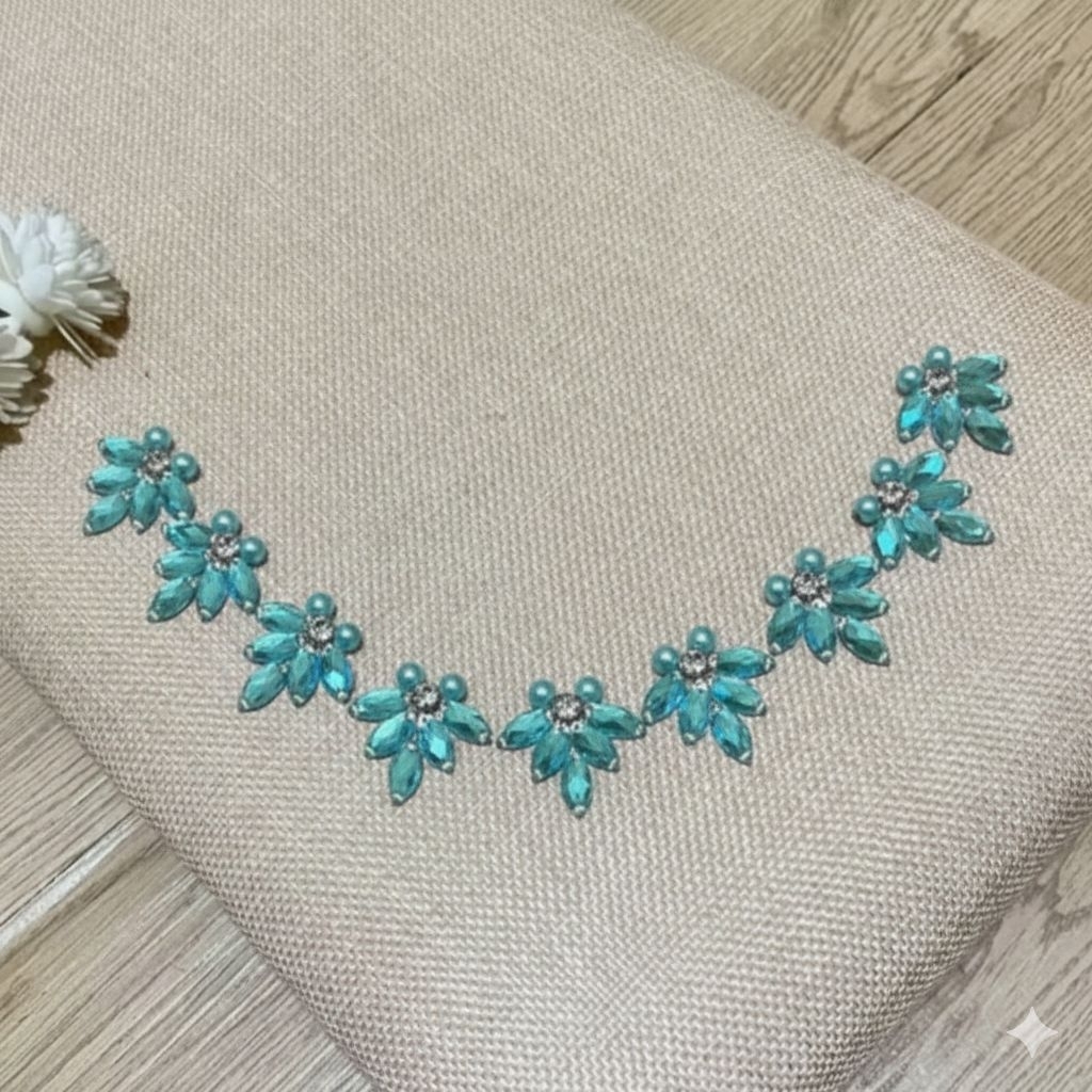 Payet Rangkai Leher dan Dada/ Payet Set Kode LC