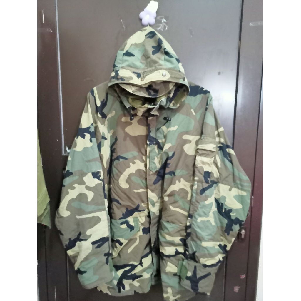 JAKET PARKA WOODLAND MOTIF CAMO VINTAGE US ARMY ECWCS SIZE XXL