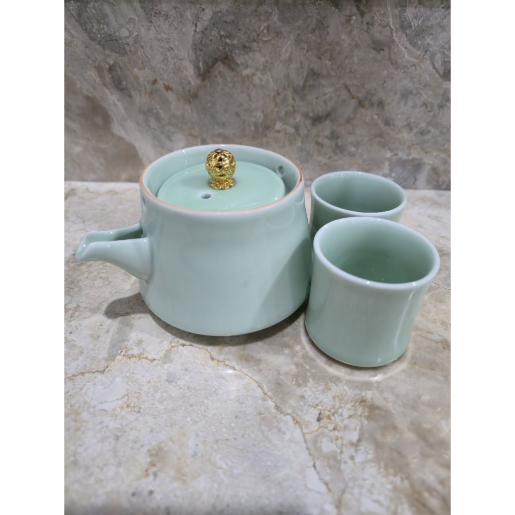 [3 PCS] Chinese Tea Set Teko Teh Poci Cangkir Gelas Keramik warna Hijau