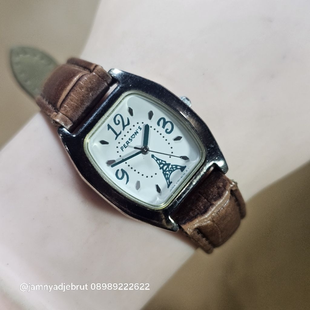 Jam Tank Person's V701-5E00 by Seiko Silver White Eiffel Ladies Bekas